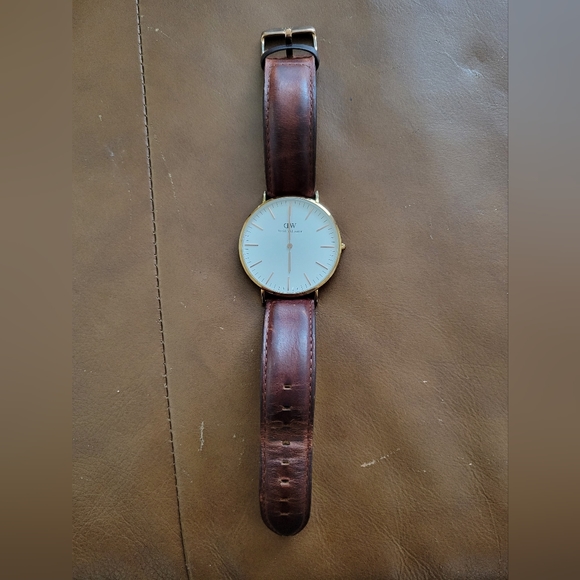 Daniel Wellington Classic wrist watch - Picture 2 of 3